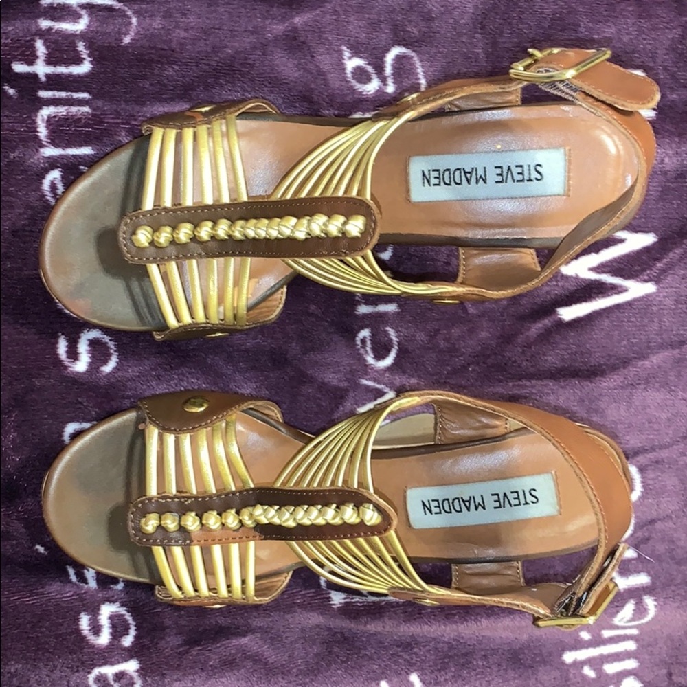 Steve Madden wedges
